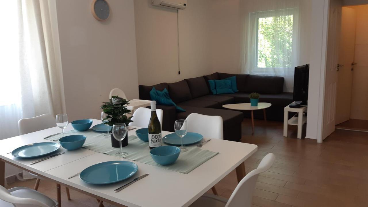 T8 Apartment บาลาตอนฟือเรด ภายนอก รูปภาพ