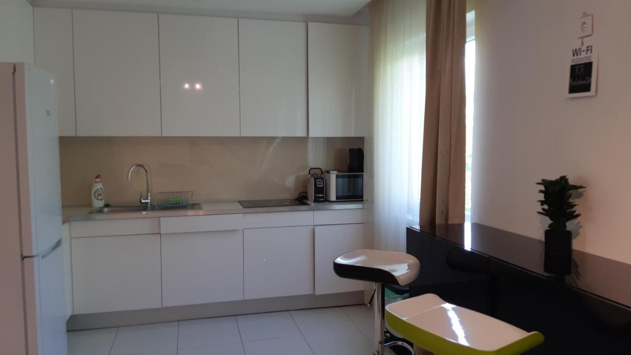 T8 Apartment บาลาตอนฟือเรด ภายนอก รูปภาพ