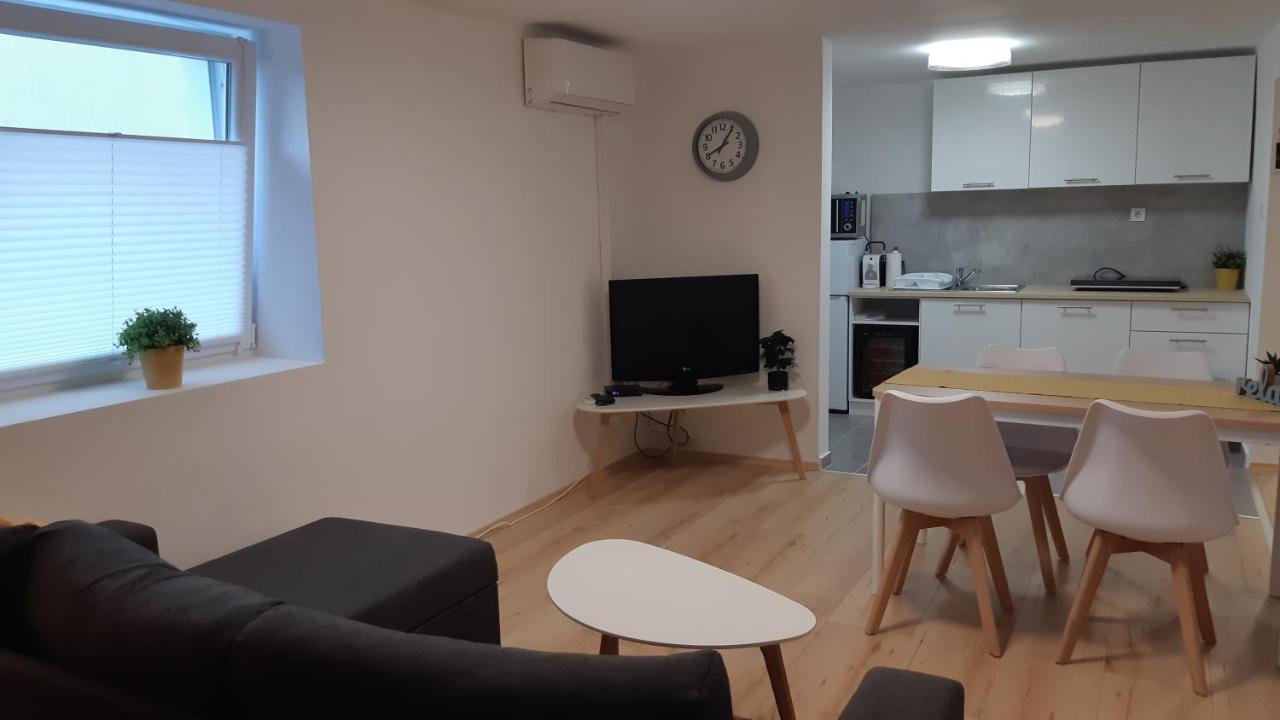 T8 Apartment บาลาตอนฟือเรด ภายนอก รูปภาพ
