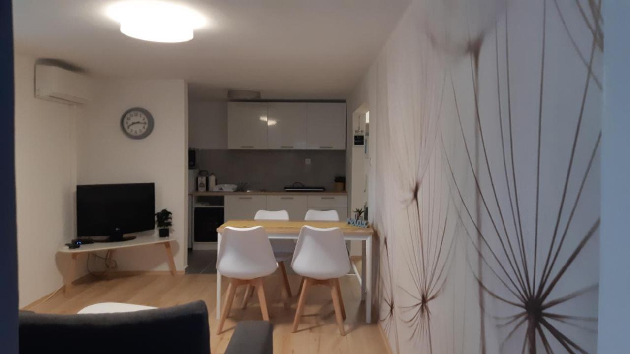 T8 Apartment บาลาตอนฟือเรด ภายนอก รูปภาพ